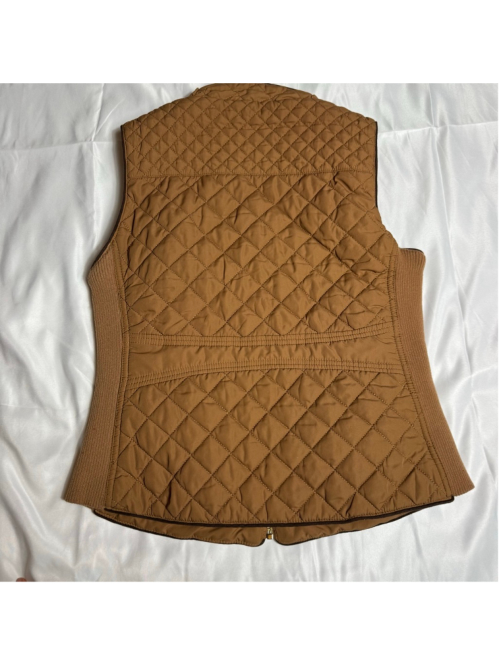 Love Tree Quilted Sleeveless Vest in Camel Brown - Picture 4 of 5
